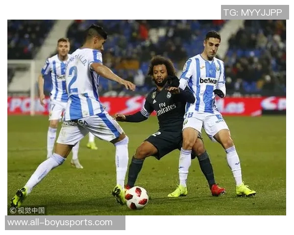 卡利亚库珀30分表现抢眼却因犯规离场球队遭遇失利令人惋惜