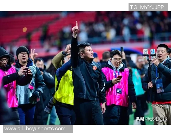 辽宁铁人勇夺2025赛季中甲联赛冠军提前两轮锁定荣耀之路