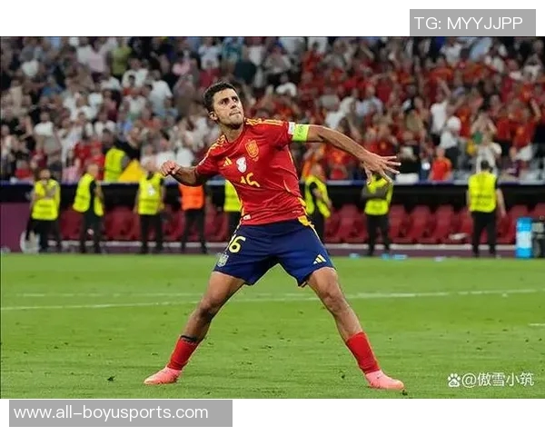 一年前的今天罗德里荣获金球奖见证足球历史的辉煌时刻