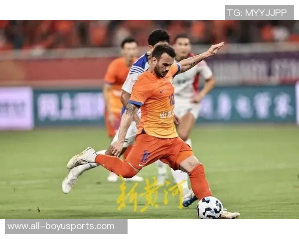 半场战报浙江与泰山战成平局瓦科制造点球却错失机会黄政宇与卡列洛各入一球