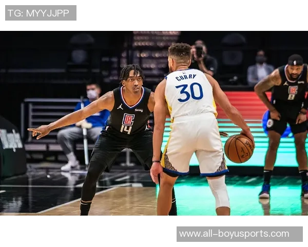 鹈鹕创下队史13连败纪录分析与历史最差表现对比